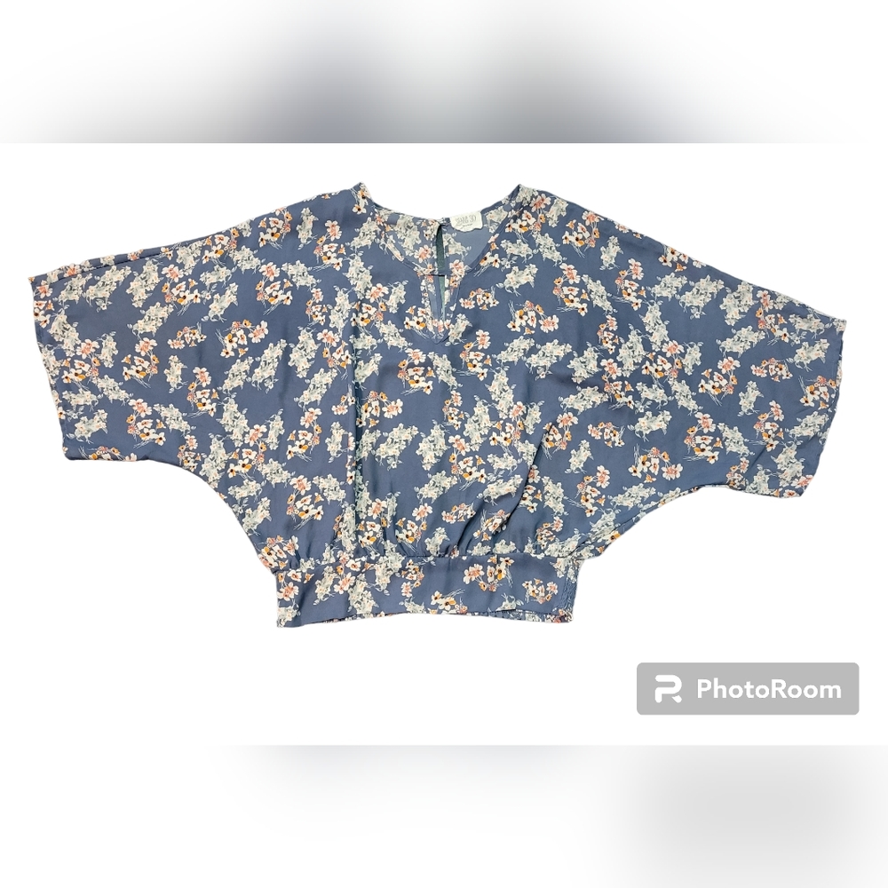 Sienna Sky Boutique Women's Floral Butterfly Sleeve Shirred Top size large